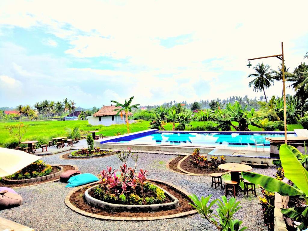 Barn N Bunk Hotel Gianyar  Exterior photo